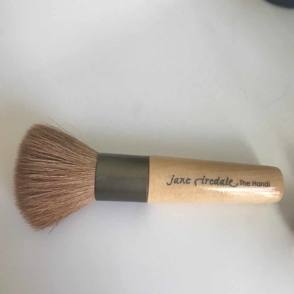 Jane Iredale- The Handi